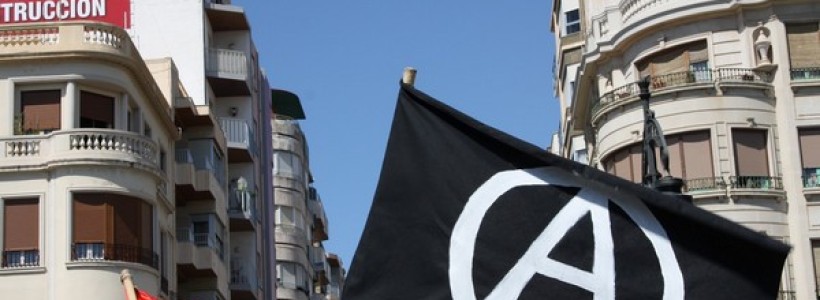 Frente a las detenciones de jóvenes luchadorxs y la persecusion al movimento libertario