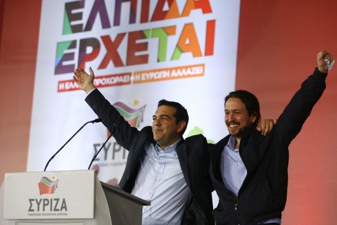 Podemos da su apoyo a Tsipras y la espalda al pueblo griego