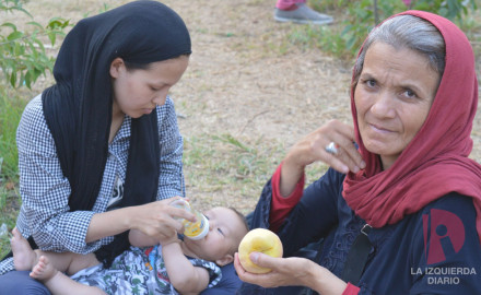 Video: campamento de refugiados en el parque Areos, Atenas