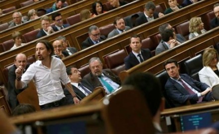 Carmena, Garzón y dirigentes de Podemos salen a curar las heridas de la “cal viva”
