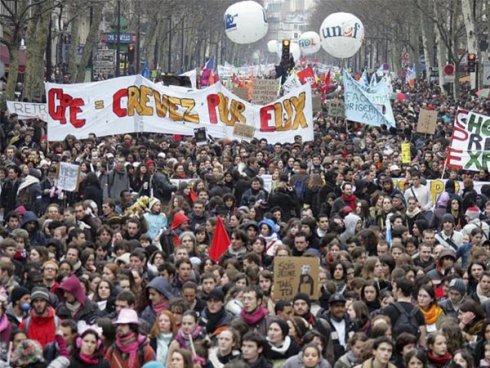 Guillaume Loic: “La juventud francesa se encuentra movilizada y el movimiento continúa”